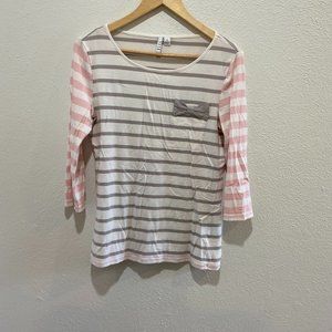 SZ M Elle 3/4 Sleeve Grey + Pink Striped Tee